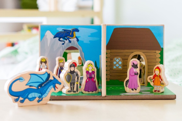 Pretend ’n’ Play fairytales